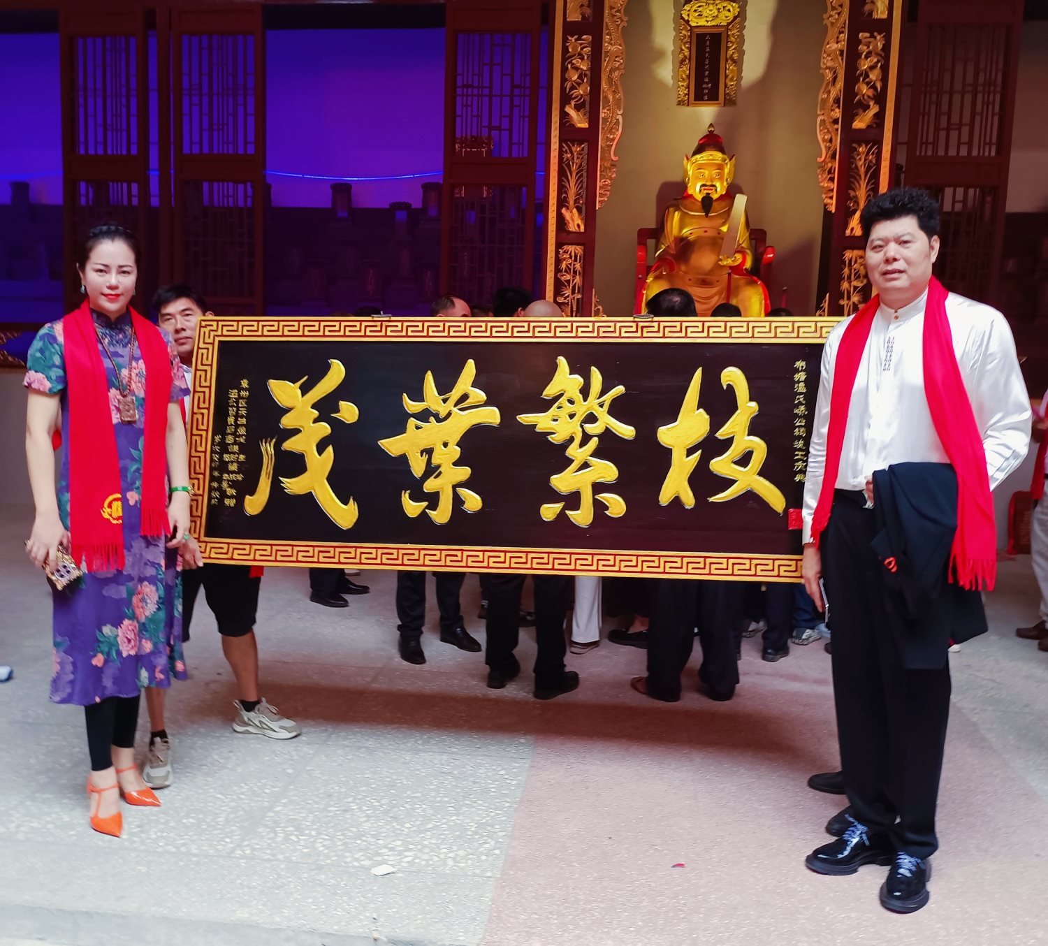 温丽丽出席中国宜春温峤纪念馆竣工庆典